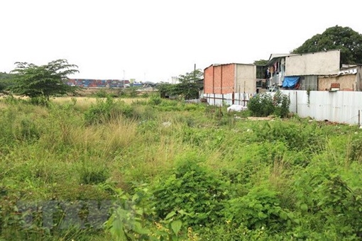 Khởi tố, bắt tạm giam lãnh đạo công ty thuộc Quân chủng Hải quân