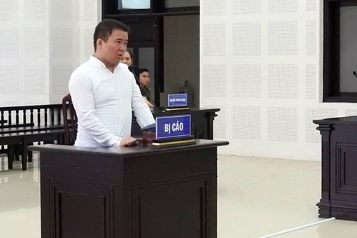 Hướng dẫn viên du lịch người nước ngoài trộm cắp mỹ phẩm tại sân bay Đà Nẵng