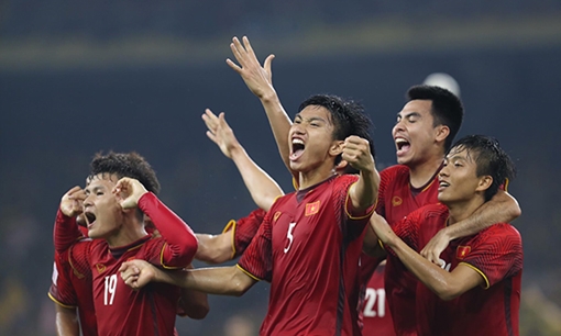 Việt Nam 2-2 Malaysia: Cuộc chiến đầy căng thẳng