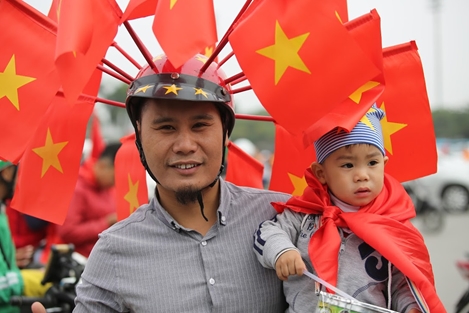 Không khí như ngày hội chờ đón trận chung kết AFF Cup