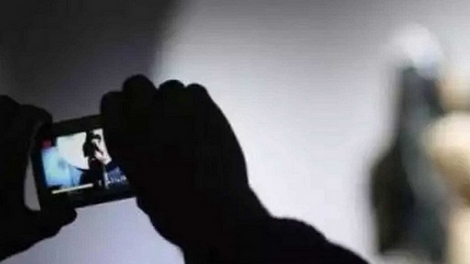 Triệt đường dây phạm nhân dùng ảnh nóng tống tiền, trộm tín dụng