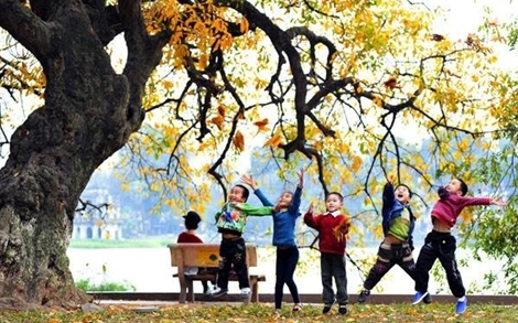 Không khí lạnh suy yếu, miền Bắc ấm dần lên