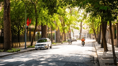 Mùng 2 Tết, Hà Nội hửng nắng, nhiệt độ cao nhất 29 độ