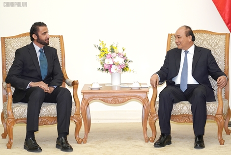 Thủ tướng tiếp Tổng Giám đốc Tập đoàn Đầu tư Dubai (UAE)