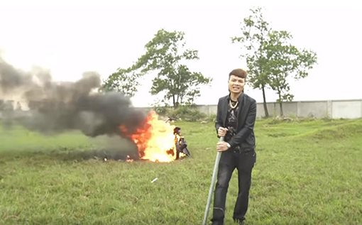  Google mạnh tay xóa kênh Youtube Khá "Bảnh"