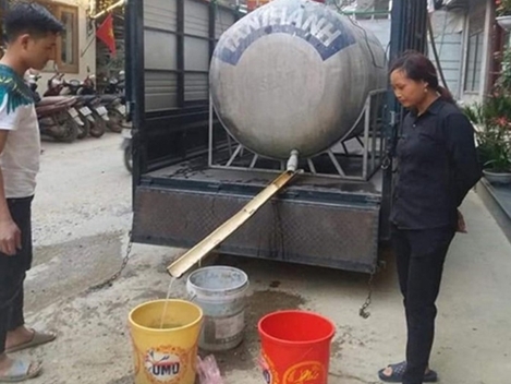 Sapa thiếu nước sạch, nhiều dịch vụ đảo lộn