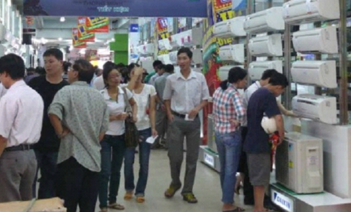 Hoa mắt trước thị trường hàng chống nóng
