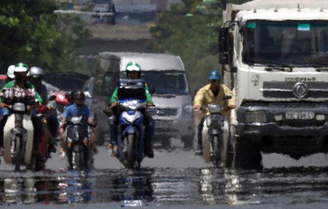 Miền Bắc nắng nóng, Hà Nội 38 độ C