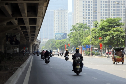 Bắc và Trung bộ ngột ngạt bởi nắng nóng