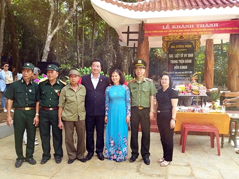 Khánh thành nhà bia tưởng niệm liệt sỹ hy sinh trong trận đồn Kanak