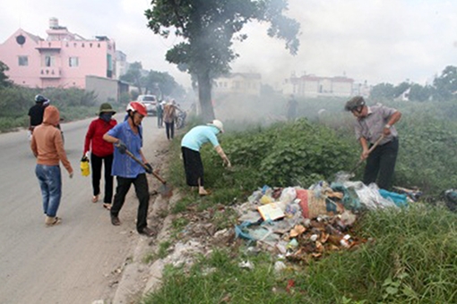 Treo thưởng cho người phát hiện hành vi đổ trộm rác