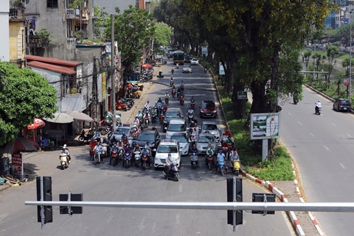 Miền Bắc như "Hỏa Diệm Sơn", Hà Nội trên 38 độ C