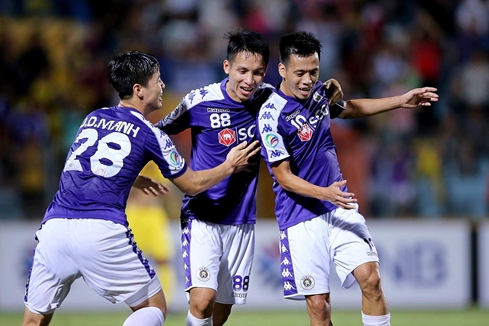 CLB Hà Nội đang hụt hơi khi ra châu lục?