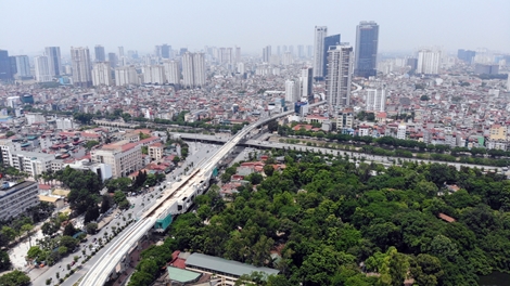 Bay trên tuyến đường sắt Nhổn - Ga Hà Nội chậm tiến độ nhiều năm qua