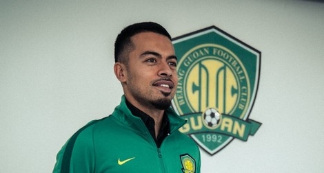 Giấc mơ World Cup quan trọng hơn tự hào dân tộc?