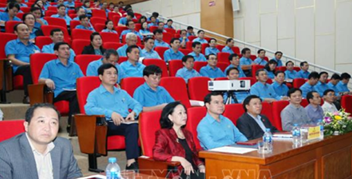 Quán triệt quan điểm của Đảng về công tác công đoàn