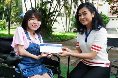 Ước mơ trở thành diễn giả của cô gái khuyết tật