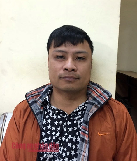 Nam thanh niên bị 141 kiểm tra, lộ ra đang bị Công an “truy nã”