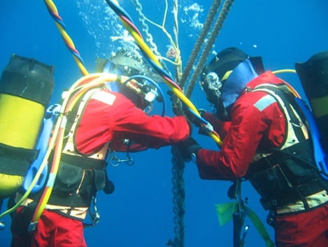 Internet Việt Nam gặp xui khi hai tuyến cáp quang biển đều bị hỏng