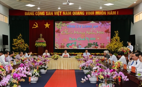 Phó Thủ tướng Trương Hòa Bình chúc tết Đảng bộ, chính quyền và nhân dân tỉnh Long An