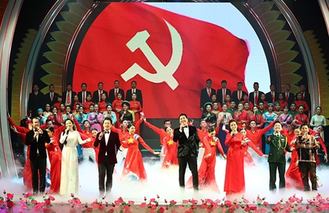 Mãi mãi một niềm tin sắt son theo Đảng, Bác Hồ