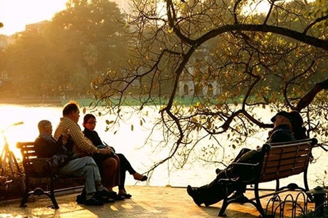 Bắc bộ trưa chiều hửng nắng, trời vẫn còn rét