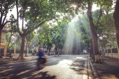 Giảm mưa tăng nhiệt, Bắc bộ hửng nắng và nồm ẩm