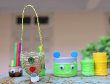 Sự hồi sinh đầy sắc màu của những chiếc chai nhựa