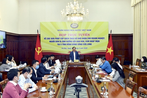 Tăng cường hỗ trợ khách hàng bị ảnh hưởng do ngập mặn