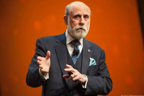 'Cha đẻ' Internet bị nhiễm COVID-19