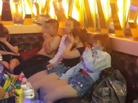 Dân bay "phê pha" giữa mùa dịch