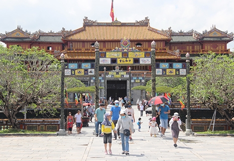 Nhiều giải pháp kích cầu thu hút du khách đến với Di sản Huế