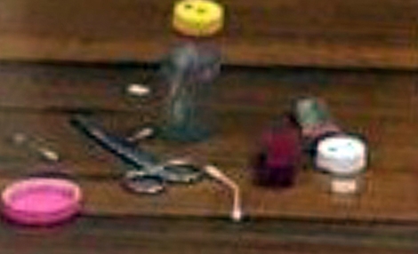 5 con nghiện tụ tập trong nhà nghỉ sử dụng ma túy