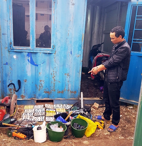 Khám phá đường dây trộm cắp hàng trăm xe máy