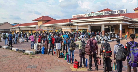 Ấn Độ thành “điểm nóng” dịch COVID-19 toàn cầu