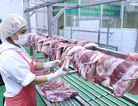 Không để điều hành giá thịt lợn bằng mệnh lệnh hành chính