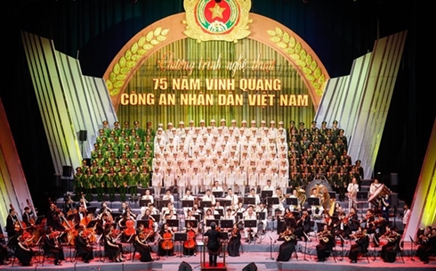 Bộ trưởng Tô Lâm gửi lời cảm ơn những lời chúc mừng nhân kỷ niệm 75 năm Ngày truyền thống CAND