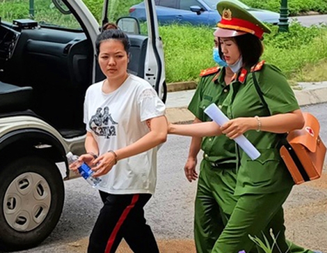 20 năm tù cho nữ giám đốc giết người tình trẻ