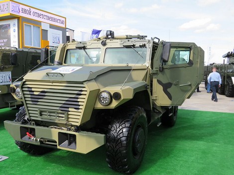 Những cỗ xe bọc thép tiện lợi của Nga