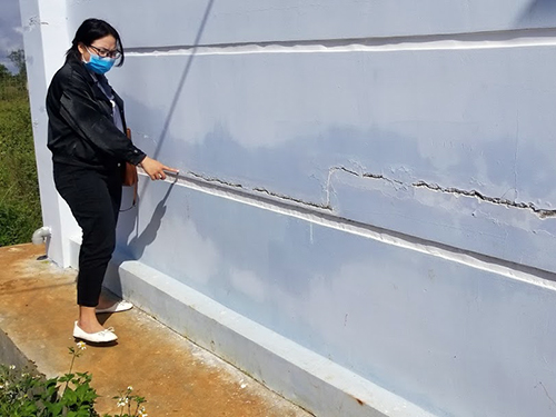 Trạm y tế hơn 3,2 tỷ đồng mới xây xong đã hư hỏng