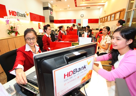 “Vi vu du học - không lo về phí” khi giao dịch tại HDBank