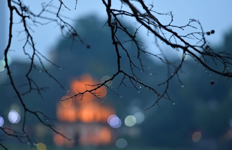 Ba miền đều có mưa giông, Trung Bộ có nắng đan xen