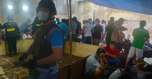 Phá trường gà 200 đối tượng tham gia