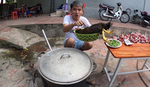 Cần phạt nặng hơn những người làm clip bẩn trên Vlog