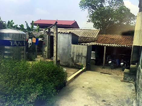 Làm rõ hành vi kẻ đổ thuốc sâu vào giếng để trả thù nhà vợ