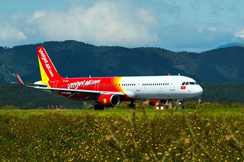 Từ 12/10: Vietjet bán 4,5 triệu vé khuyến mại bay khắp Việt Nam