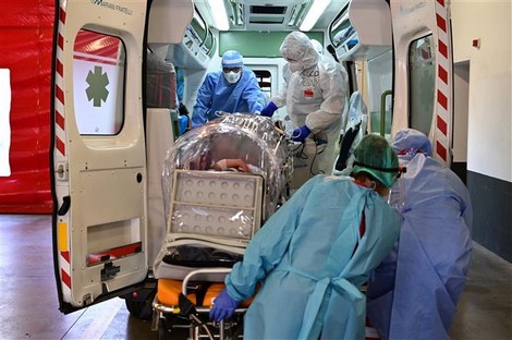 Nhiều nước châu Âu tái phong tỏa vì COVID-19