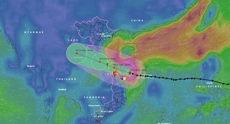 Giật cấp 15, bão số 13 đang áp sát Đà Nẵng 