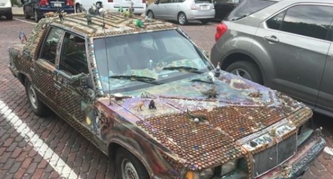 Ám ảnh những chiếc xe nát phục vụ khách du lịch