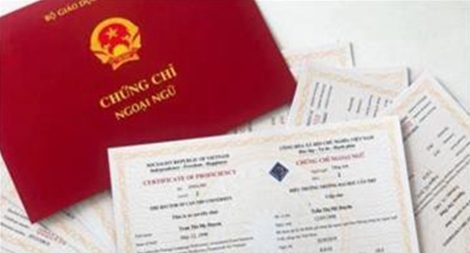 Xóa bỏ yêu cầu chứng chỉ ngoại ngữ, tin học đối với giáo viên